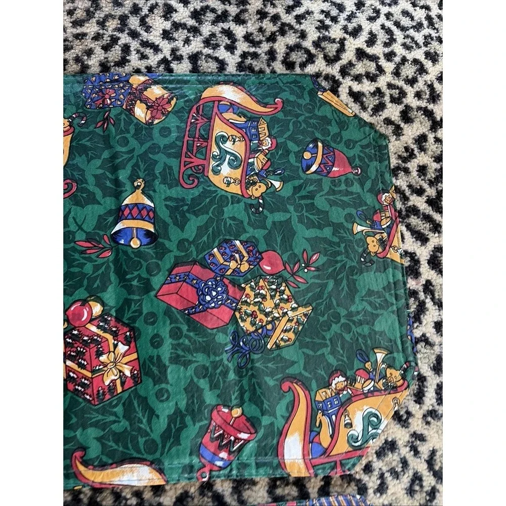 VTG Christmas Vinyl Placemats Set of‎ 2 Sleigh Toys Holiday Retro Green 80s/90s